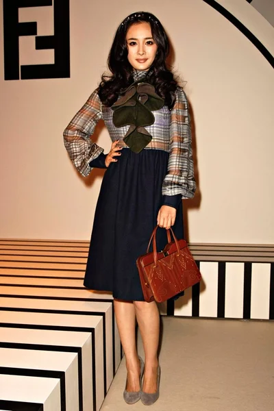 Look 10